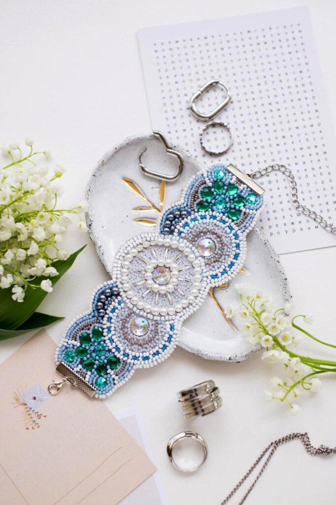DIY Beaded Bracelet Embroidery Kit “Arabesque”